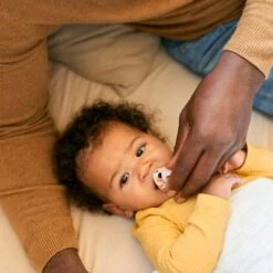 Suavinex Lot De 2 Sucettes Symétriques SX PRO Into The Forest Rose (0-6 Mois) -Suavinex lot de 2 sucettes symetriques sx pro into the forest rose 0 6 mois 2